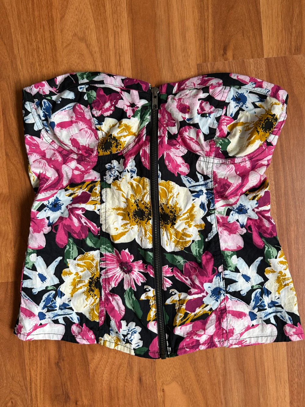 Blanco floral sleeveless corsette top, pink yellow, medium, excellent condition